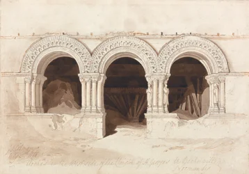 Archi nel lato ovest del chiostro di Saint. Georges de Bocherville, vicino a Rouen, Normandia